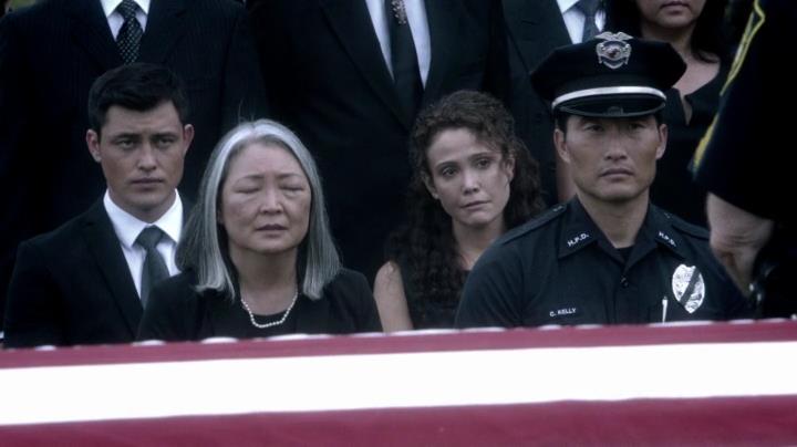 Hawaii 4-13[12-34-03]