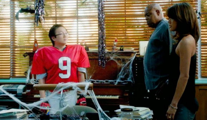 Thanks to SpoilerTV for the picture.